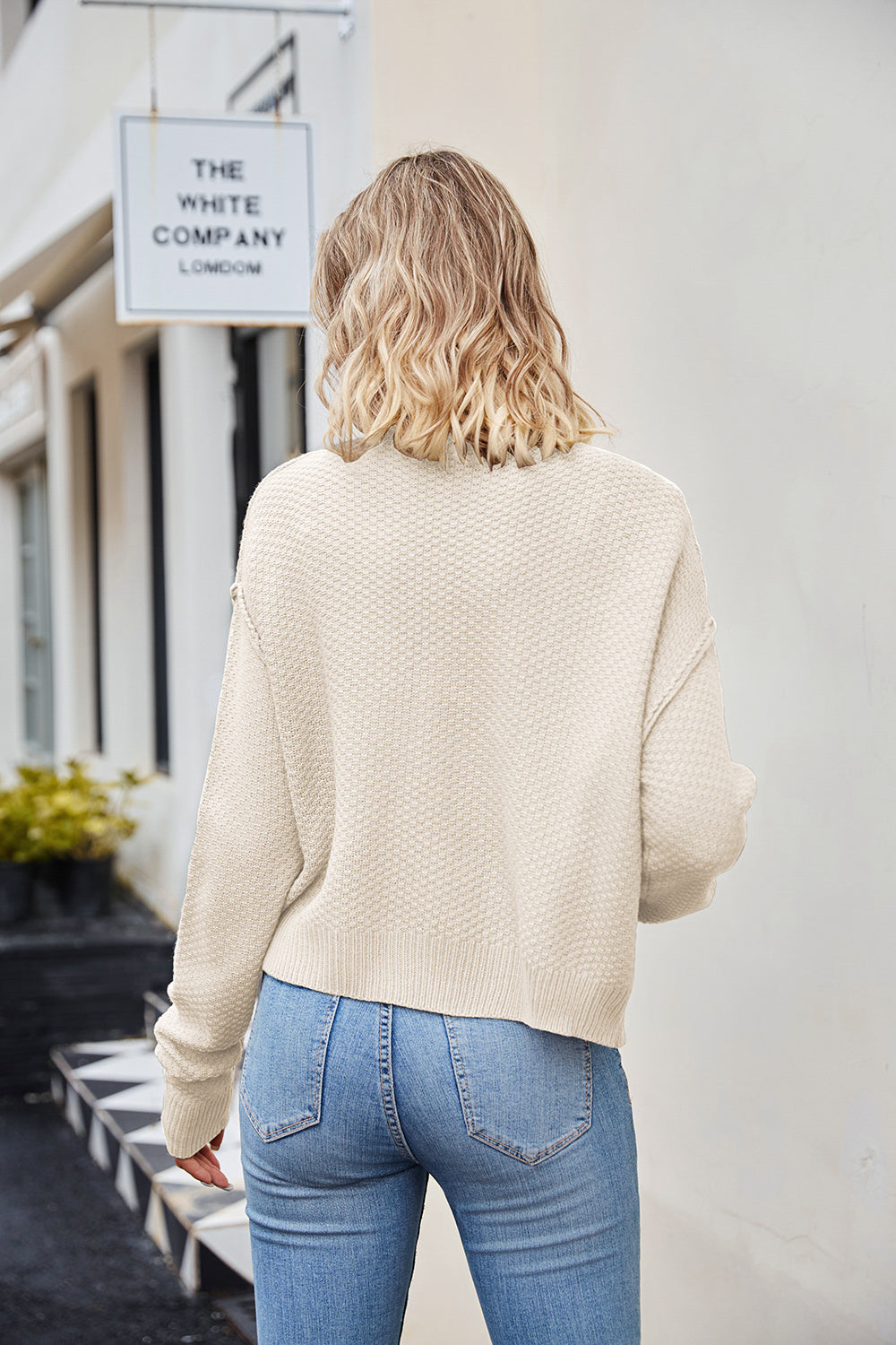 0e8a9b602de04c54b93dd4783e9d8b42-Max