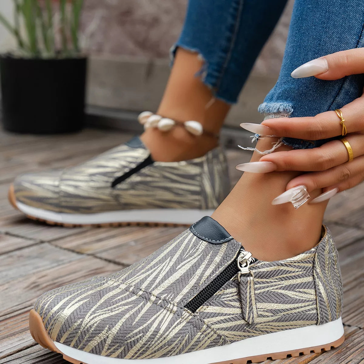 49fbb2fe62f6421c9d8ed28c5fc2e24e-Max-Origin