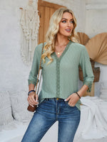 64b99735-e747-4c8c-b8e0-97eb0646fb75-Max