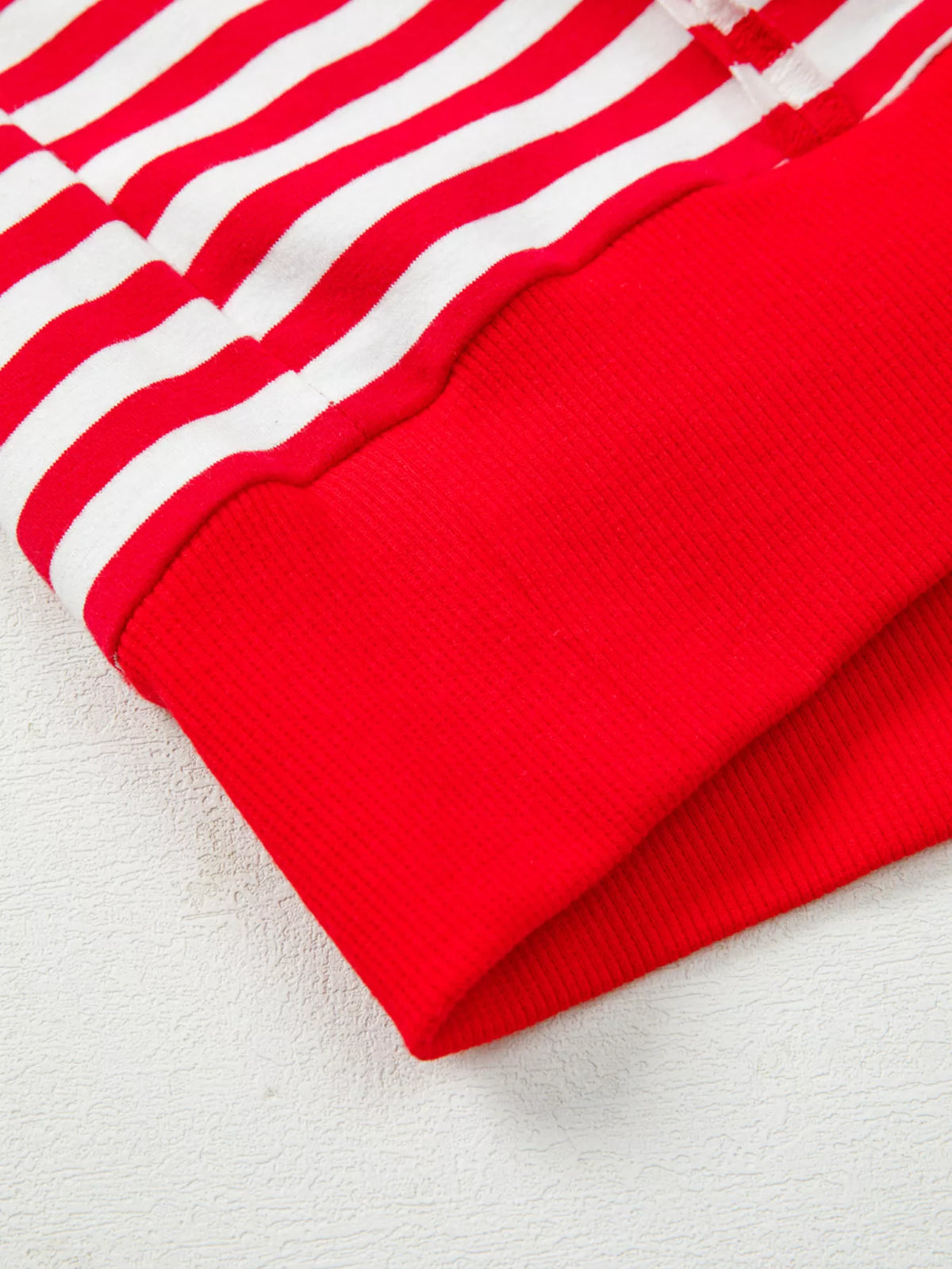 7e8a5eddc15f48f1b548b3e61bbdc1e0-Max-Origin