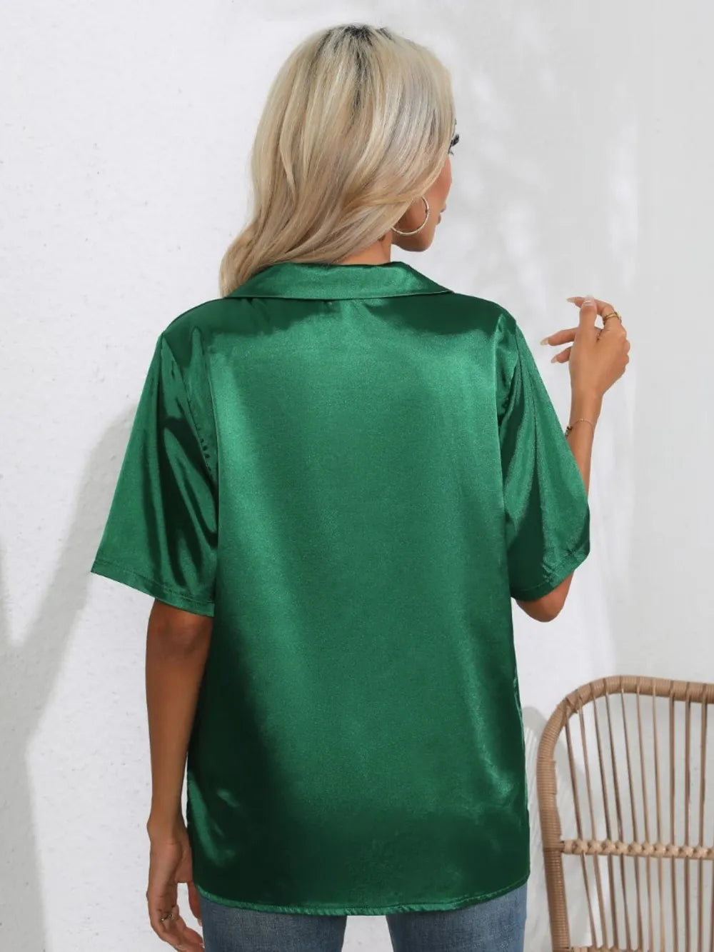 83ee6c6b-6a5f-4bf0-a83e-f488ce07d72e-Max