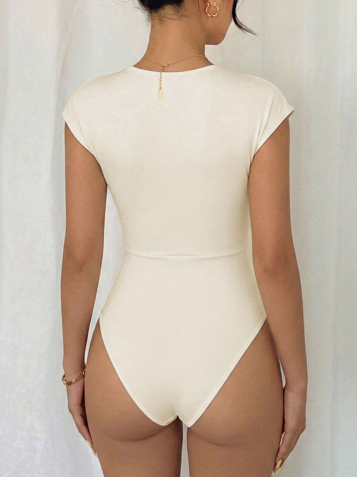 999341dd-3f13-41e6-bc11-ebefba9aef82-Max