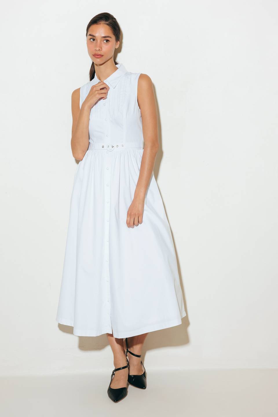 NUE EASE WHITE WOVEN MDI DRESS