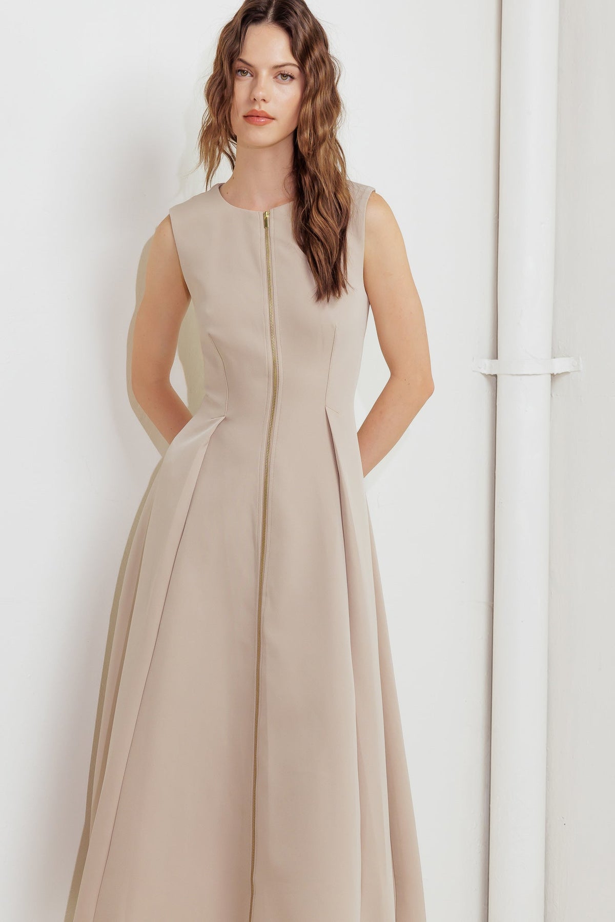 ZIP & FLOW WOVEN MIDI DRESS