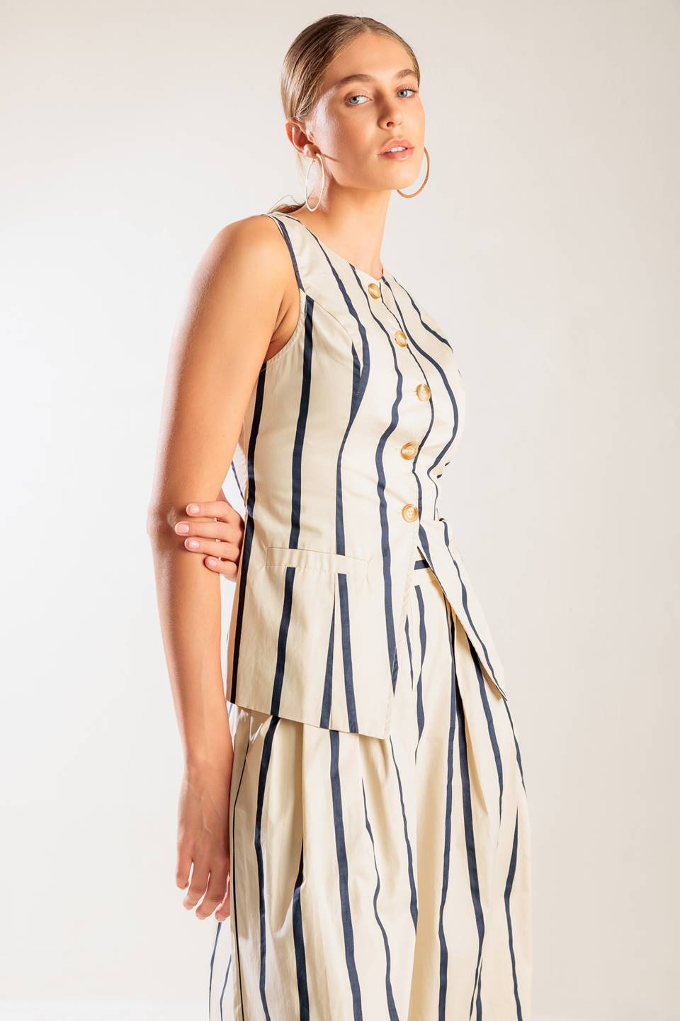 HERE AND NOW WOVEN VEST