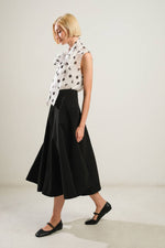 DELICATE TOUCHWOVEN SKIRT
