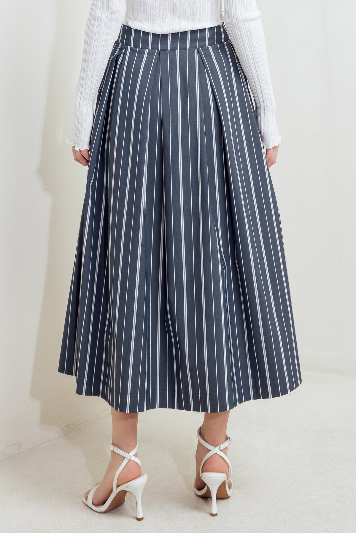 BEHIND THE GRIN WOVEN MIDI SKIRT