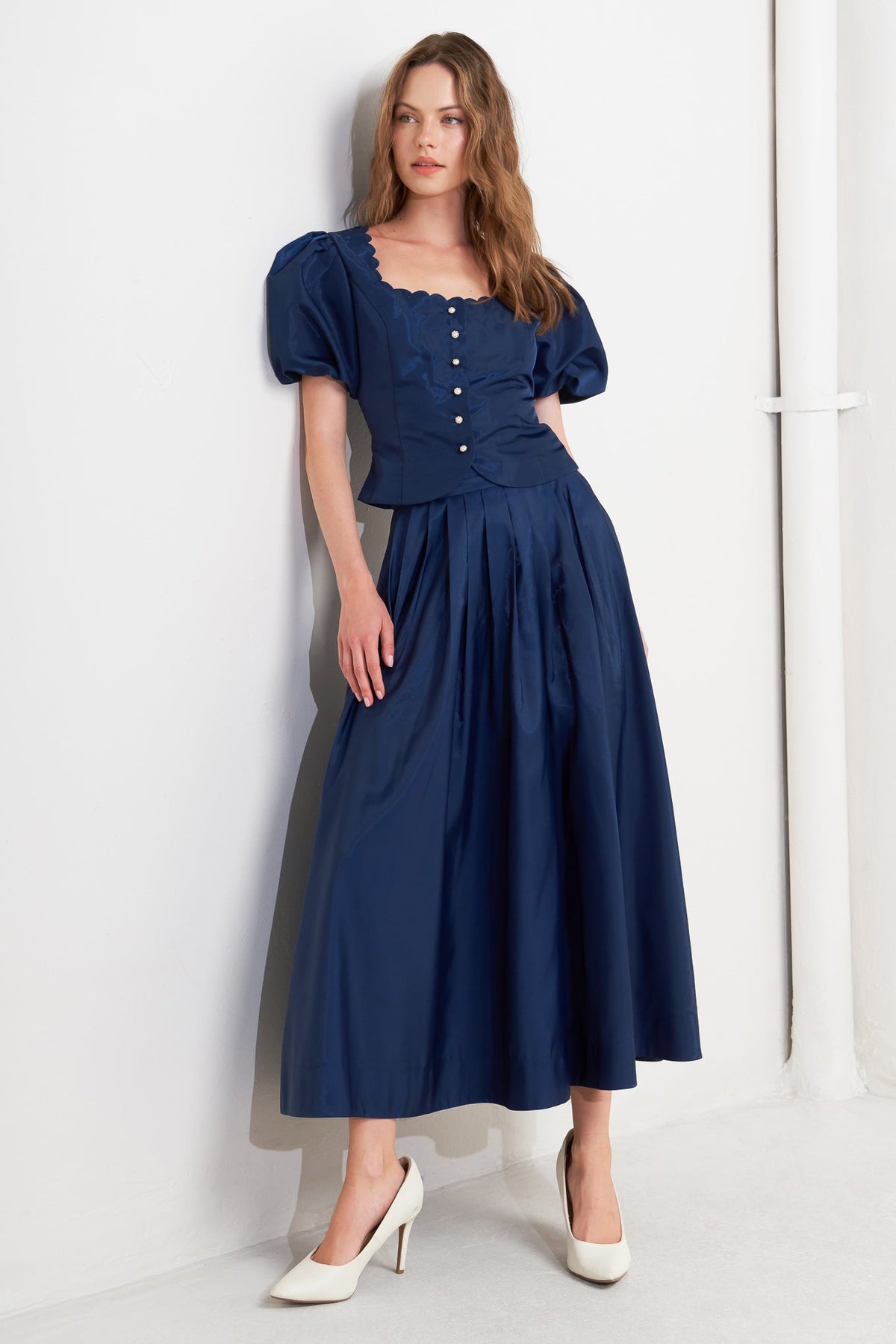 LUXE FLARE WOVEN PLEATED MINI SKIRT