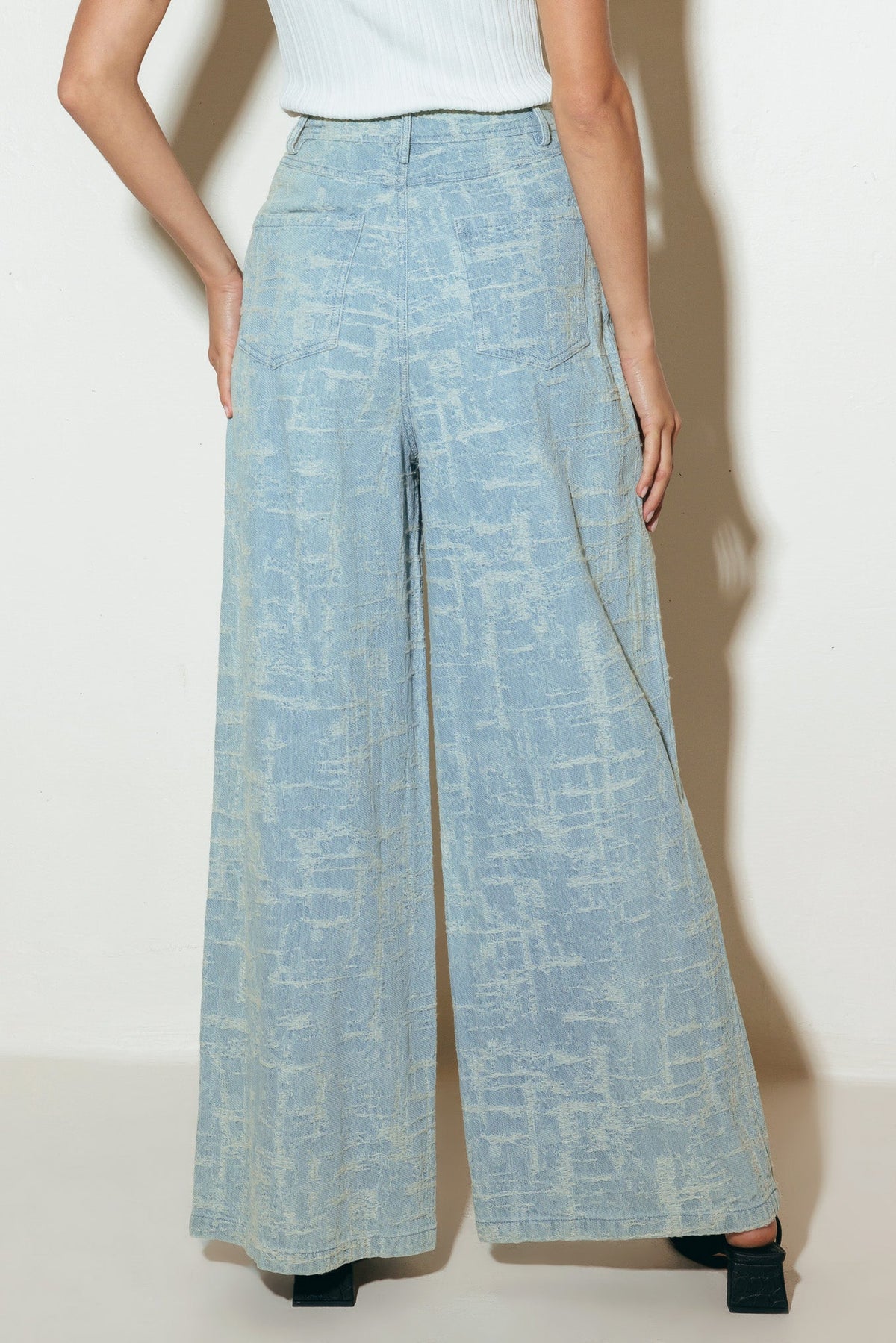 AIRY ROMANCE WIDE LEG DENIM PANTS