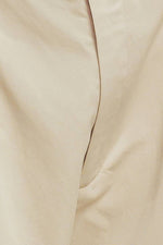 MODERN VOYAGER WOVEN BERMUDA SHORT