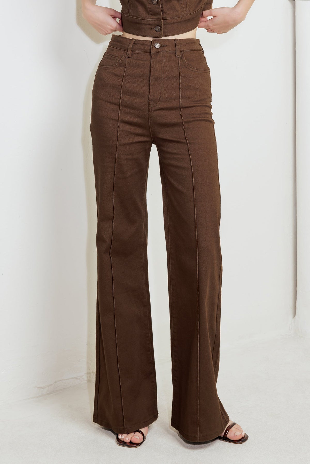 EFFORTLESS EDGE BROWN TWILL PANTS