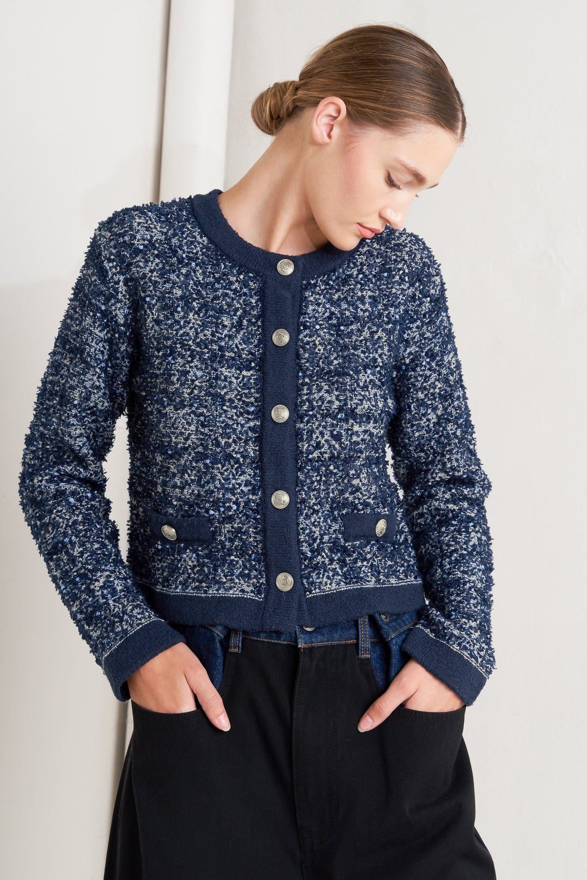 BOUTIQUE GLANCE SWEATER KNIT CARDIGAN