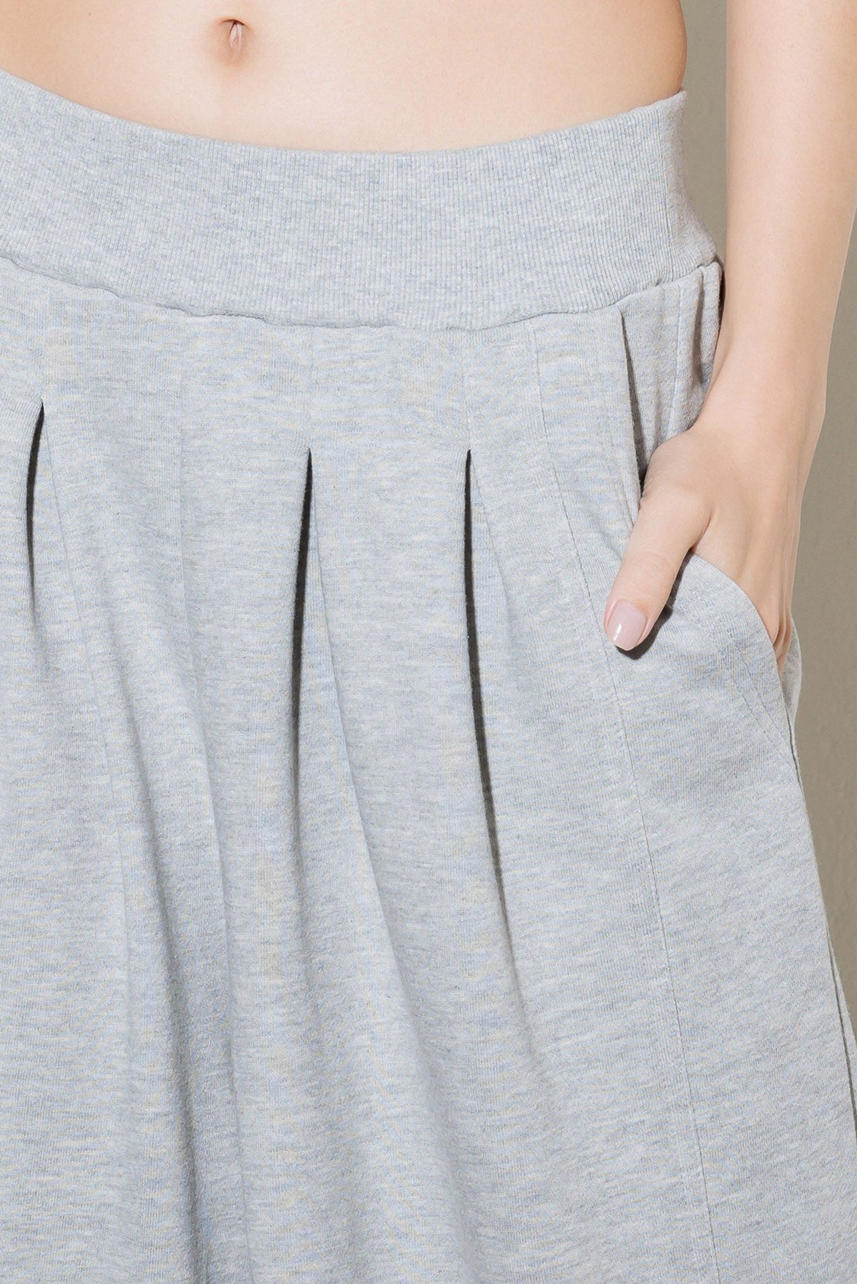 TRUST THE NOW IN KNIT TOP AND PANT SET