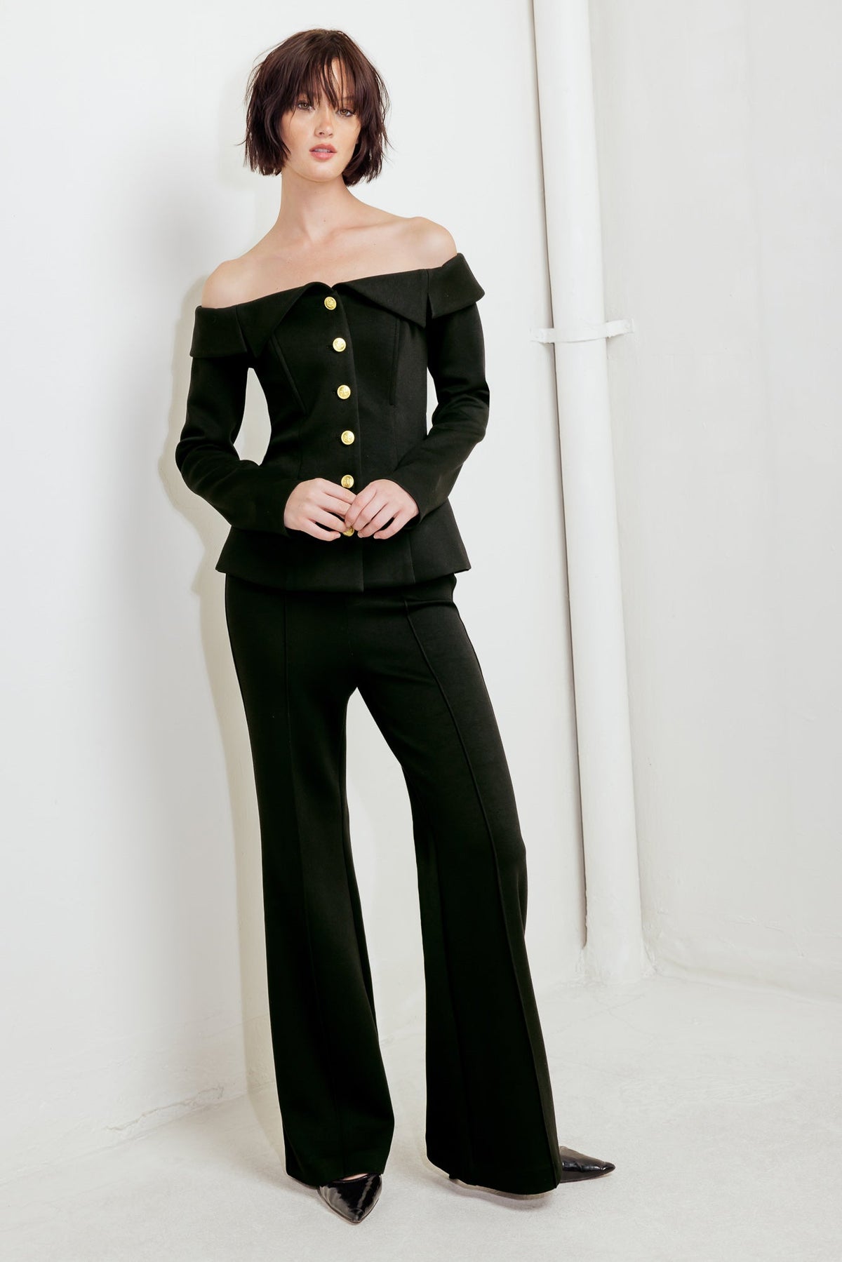 MODERN FLOW BLACK WOVEN TOP