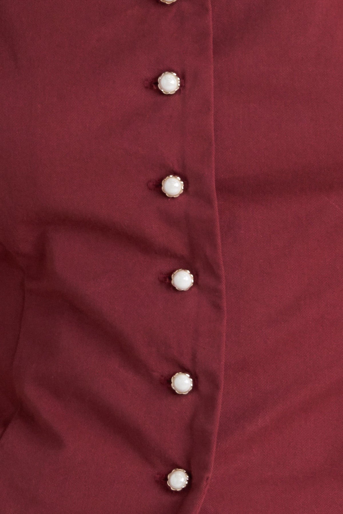 AMOUR SCALLOP WOVEN TOP