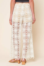 MEMORABLE FLIRT WOVEN LACE PANTS
