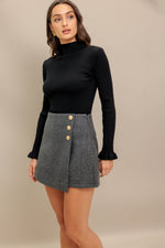 PARIS STRUCTURE WOVEN SKORT