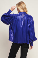 PRETTY COMPANION WOVEN FOILED TOP