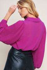 A SPECIAL GIFT WOVEN TOP