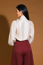 STUNNINGASPECT WOVEN TOP