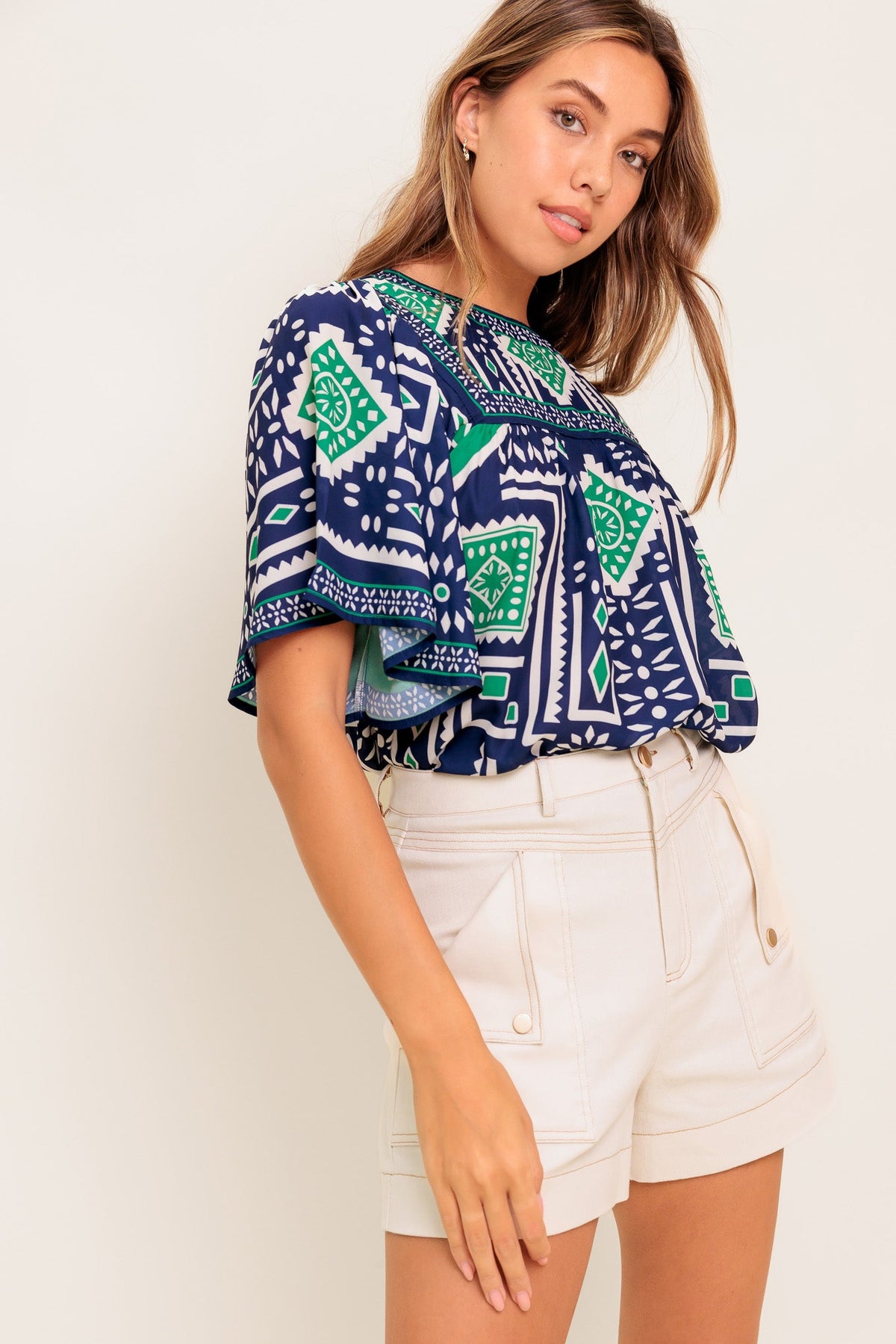 TILE ESCAPE EMBROIDERED WOVEN TOP