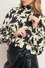 FREEDOM FLORAL STATEMENT WOVEN TOP