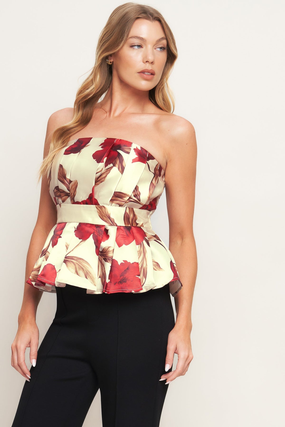 HOLIDAY BLOSSOM WOVEN TOP