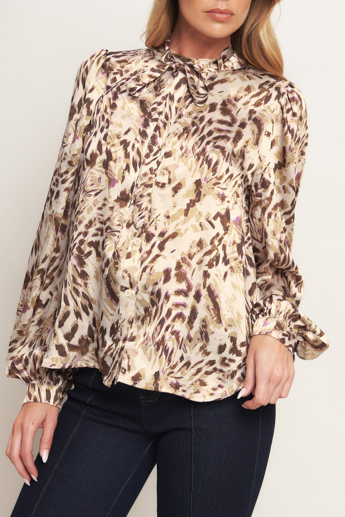 WILD CHIC CREAM WOVEN TOP