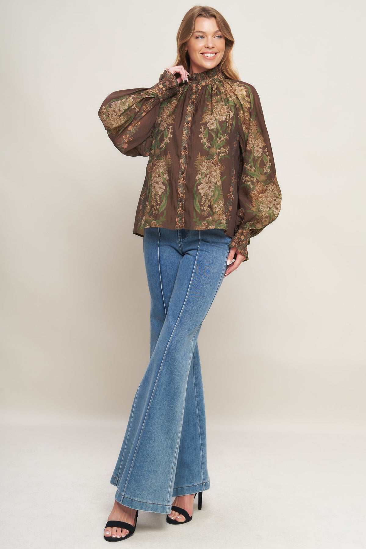 CELEBRITY MOMENT WOVEN TOP