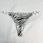 Low Rise Sexy Thong Women Underwear Briefs Seamless Panties Zebra Flower Luxury Metal Buckle G String Bikini Girls Female Panty