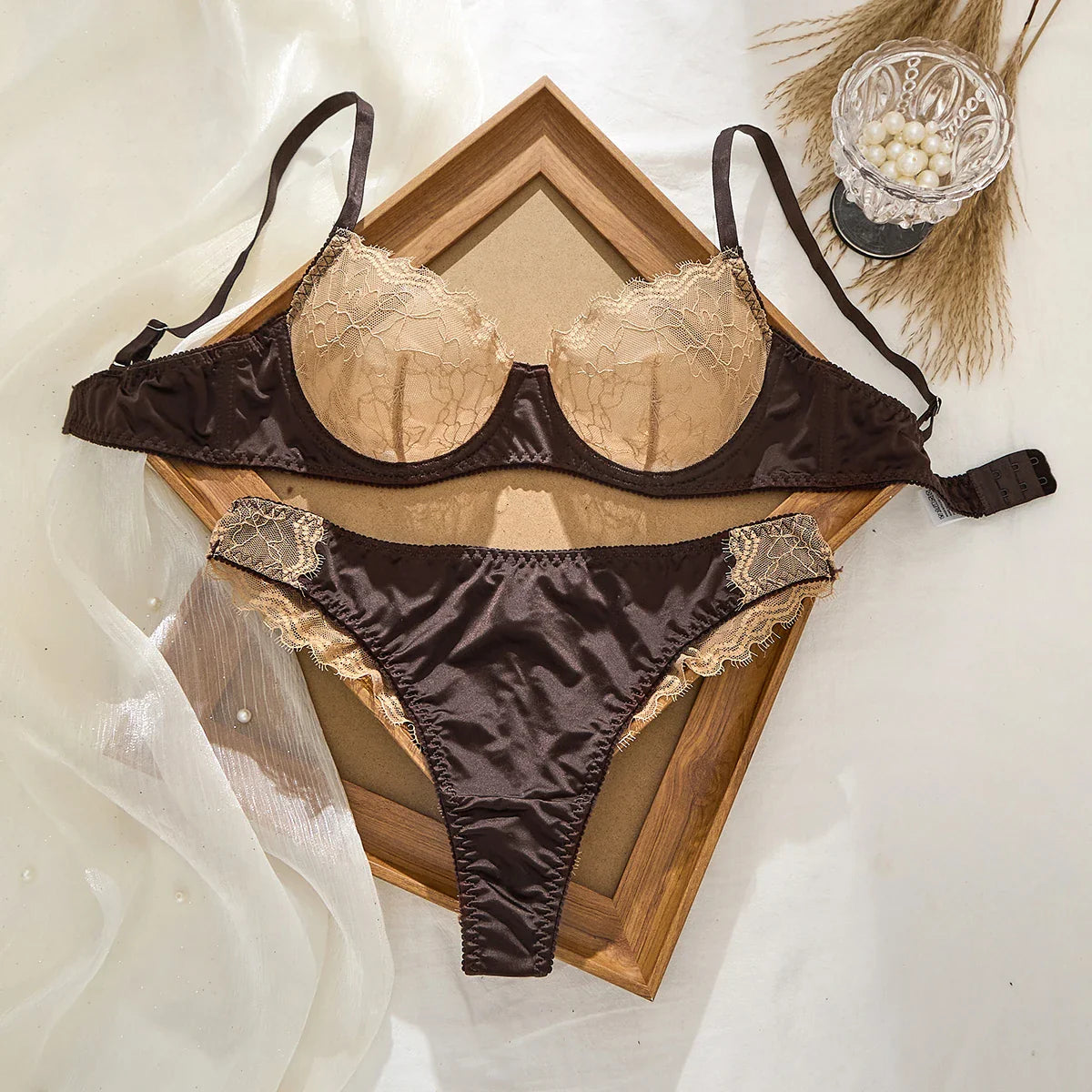 Sexy Lace Flowers Embroidery Lingerie Set for Women Ultra Thin Breathable Bra Button Decoration Underwear French Bras Thong Sets