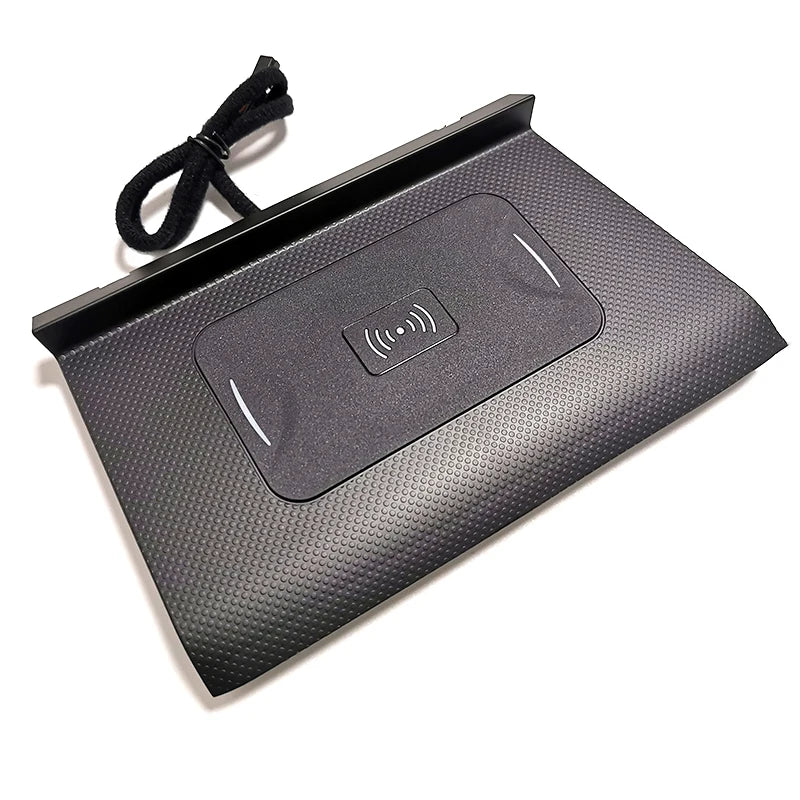 Car wireless charger mobile phone charger fast charging holder charging pad for VW Tiguan MK2 Tiguan Allspace Tharu 2017-2021