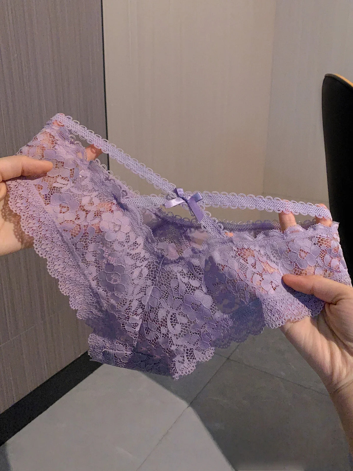 Lace Thin Sexy Girls Panties Seamless Women Briefs Thong Hollow Out G String Underwear Transparent Female Low Waist Lingerie