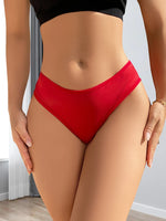 1pcs Fashion Red New Year Sexy Women Panties Low Waist Hollow Out Female Underwear Breathable Seamless Lady Briefs Sexy Lingerie