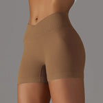 Summer V-waist peach hip lifting tight fitting three part pants, high waist yoga shorts, running speed drying seamless yoga pant