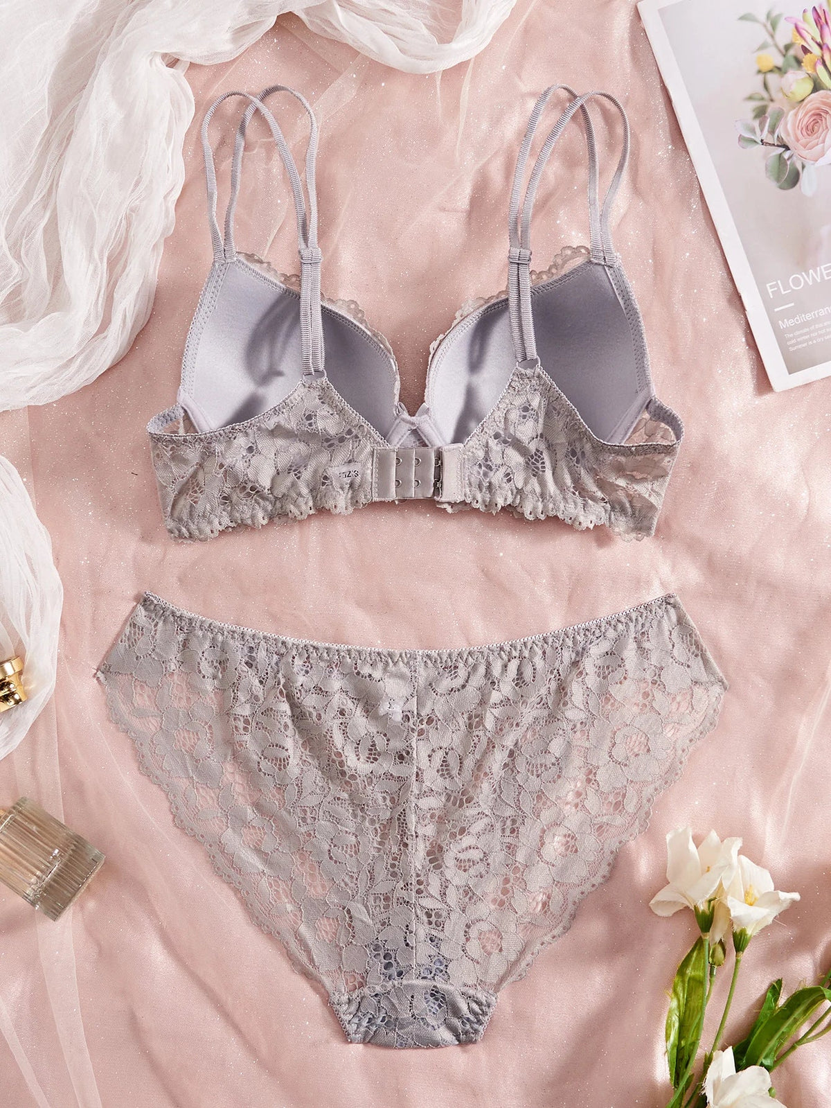 Single of Women's Underwear Set Sexy Lace Patchwork with Push Up Bra Romantic Sheer Women's Panties