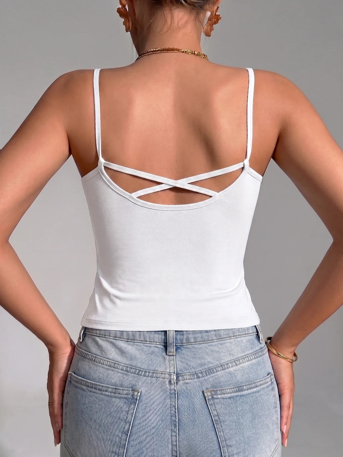 1Pcs Women Padded Camisole Tank Top Solid Basic Sport Sleeveless Vest Comfort Daily Ladies Wireless Bralette