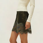 Women Lace Skirt Summer Elastic Waist Elegant Satin Long A-Line Skirts Mini Slim Fit Skirt Streetwear Midi Skirts Slim Skirt
