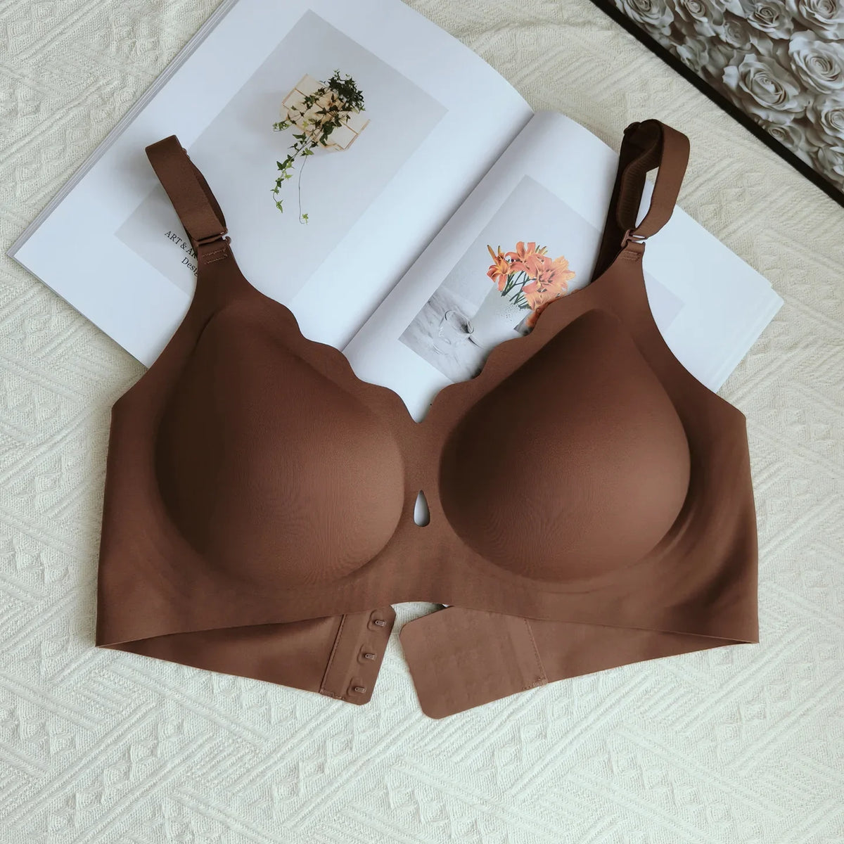 Wireless Comfortable Bra Large Cup Seamless Anti-Sagging Back Smoothing Underwear Soft Women's Hollowed-Out Full Cover Bras