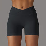 Summer V-waist peach hip lifting tight fitting three part pants, high waist yoga shorts, running speed drying seamless yoga pant