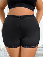 1pcs Plus Size 1XL-4XL Sexy Lace Women Boyshorts Lady Briefs Underwear Breathable Comfortable Black Mid Waist Female Underpants