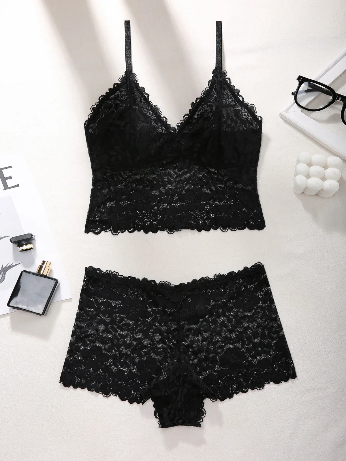 2 Sets Lace Women's Underwear Set Sexy Mesh Unlined Wireless Bra Soft Female Lace Panties Lingerie Set