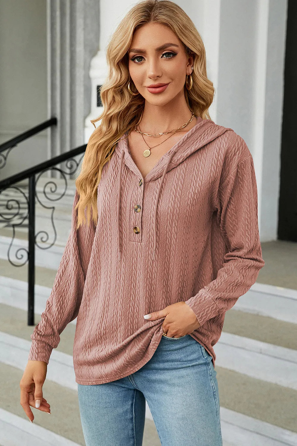 de26b12b-187b-4e83-9313-63ed37515c40-Max