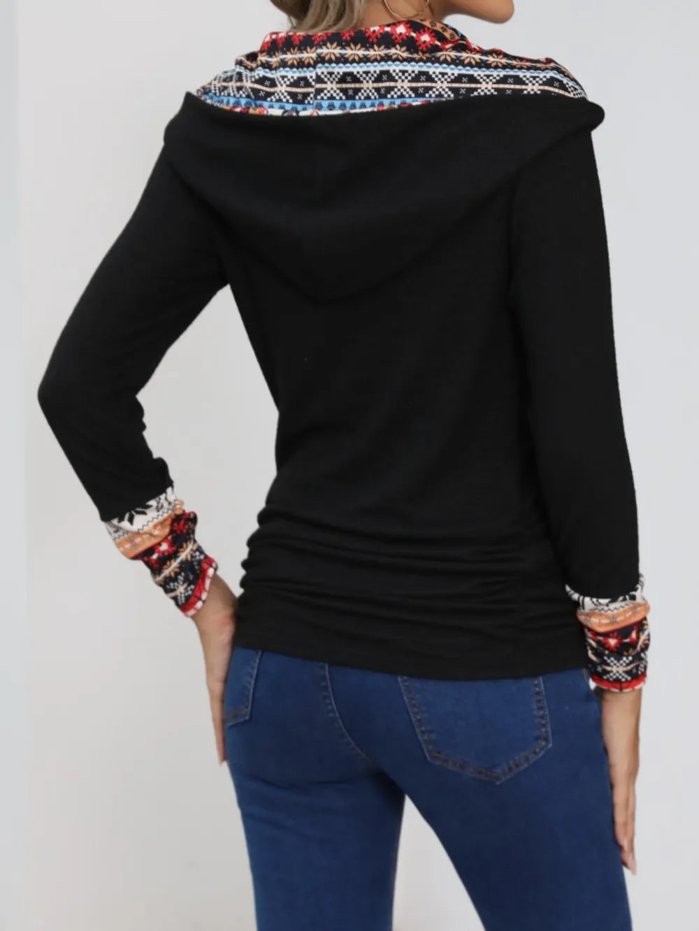 e2646417-4f9e-47dc-867c-3081ea654a5f-Max