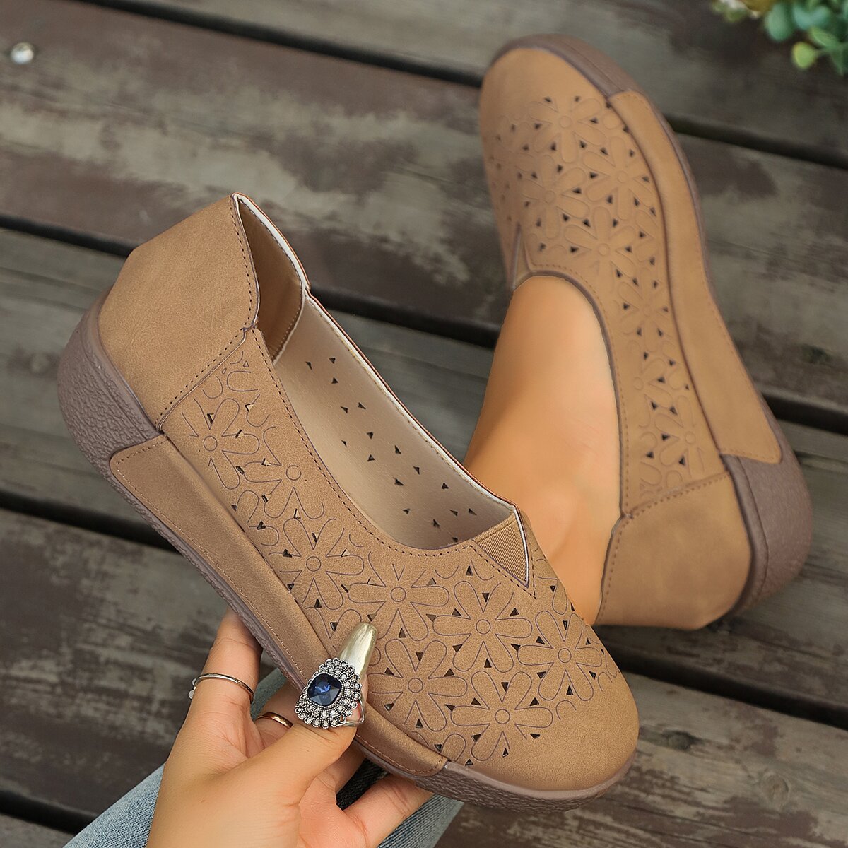 f7bf295e65e44c1aa606f8d0f91b9f0f-Max