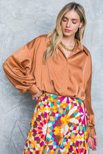 GRACEFUL MOVEMENTS WOVEN TOP