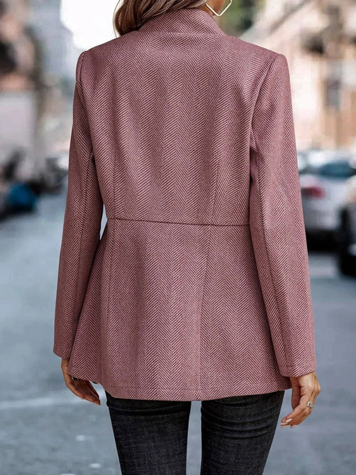 0fc4cda3-6a4e-42b9-bf69-c0df30f7bf61-Max