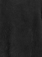 23d7fa88-3fa9-4d9c-b626-dc12c7c0f7a8-Max