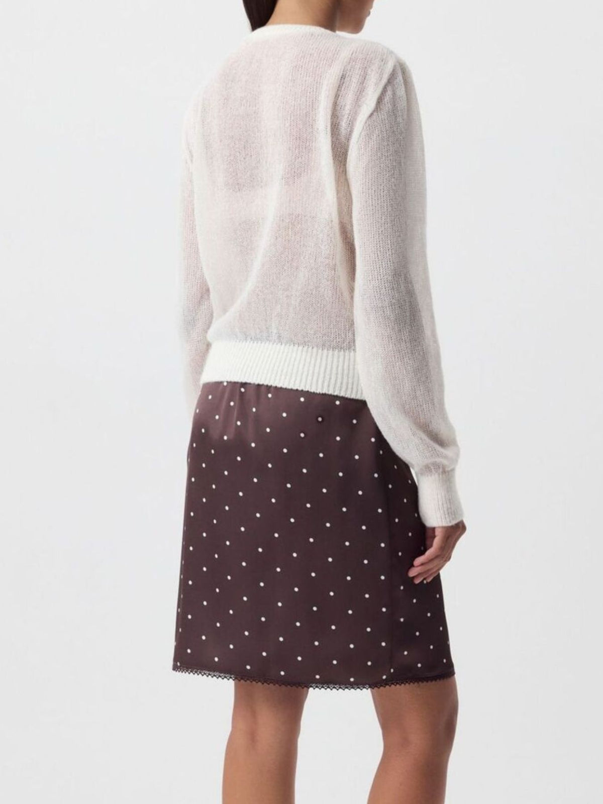 2bf38ea4-ecef-4256-83e8-4d4c2f7ab4aa-Max