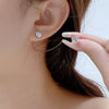 2 Carat 925 Sterling Silver Moissanite Heart Earrings test